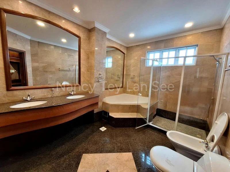 5 Bed Bungalow (Landed) for Sale in  Lewis Road - Image 1